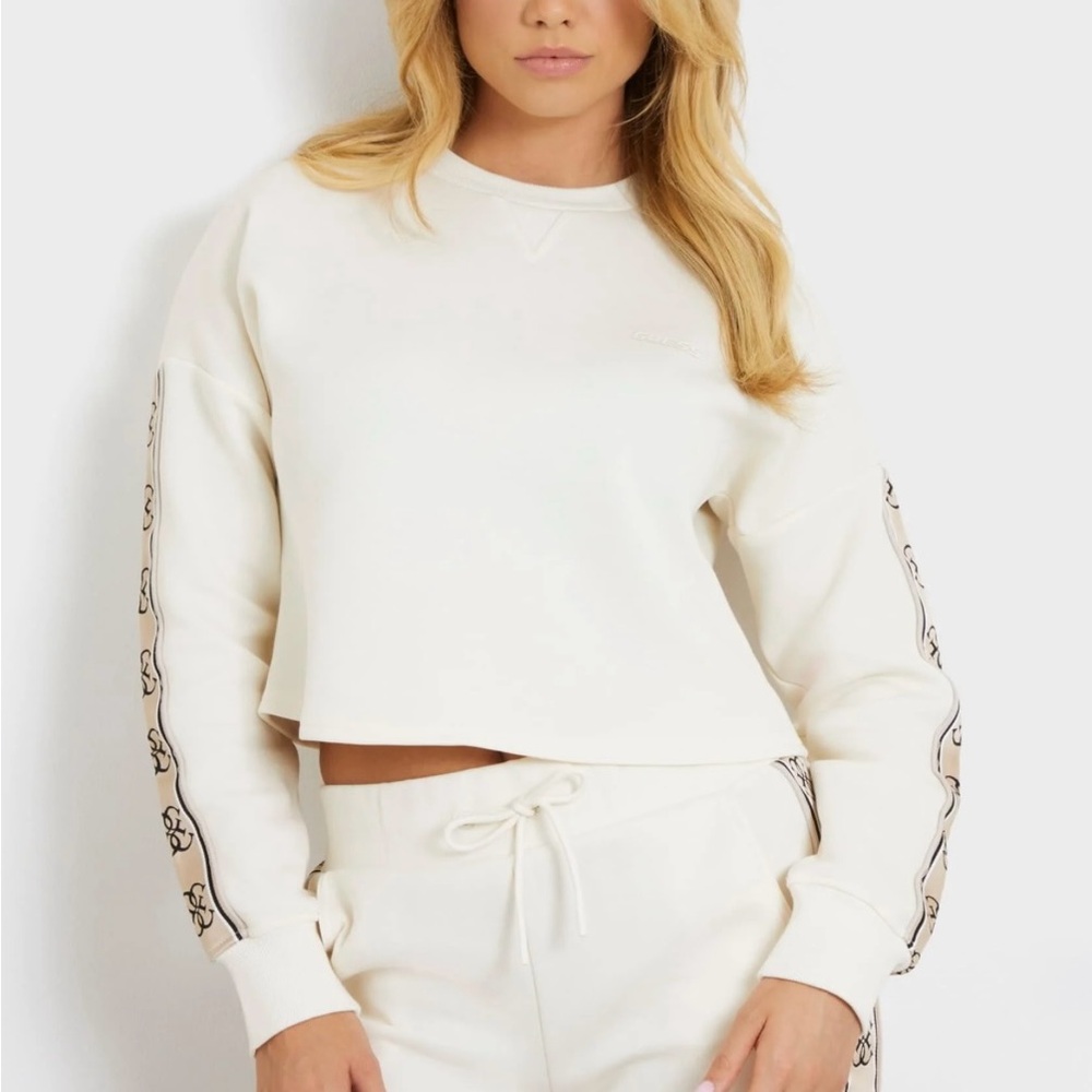Designer Montserrat Messeguer Women’s Cream Crop Oversized relaxed Sweater Sm/M